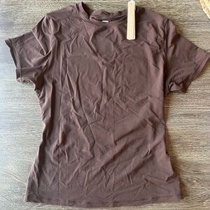NWT Skims Fits Everybody Shirt